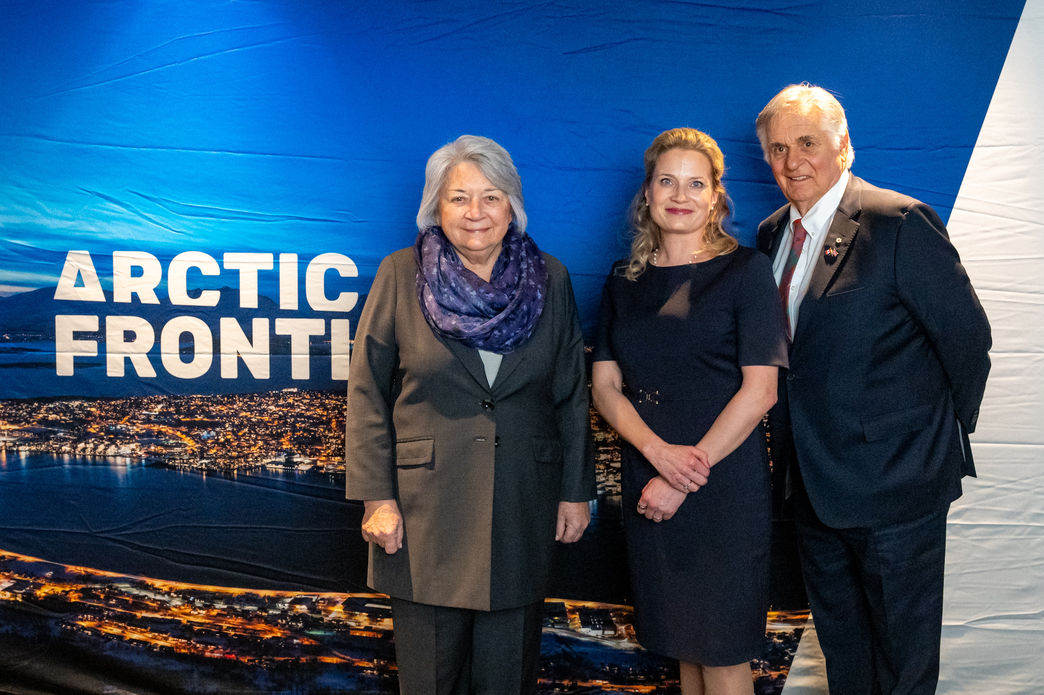 Left to right: Governor General Mary Simon, Anu Frederikson (Executive Director of the Arctic Frontiers conference) and Mr. Whit Fraser. 