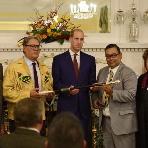 Tournée royale 2016 - Bella Bella et Cérémonie du bâton noir