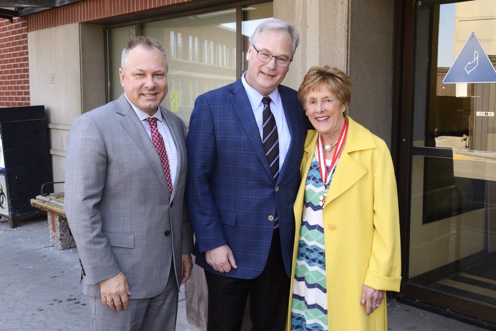 Presentation of the Medal for Volunteers at The Ottawa Hospital | The ...