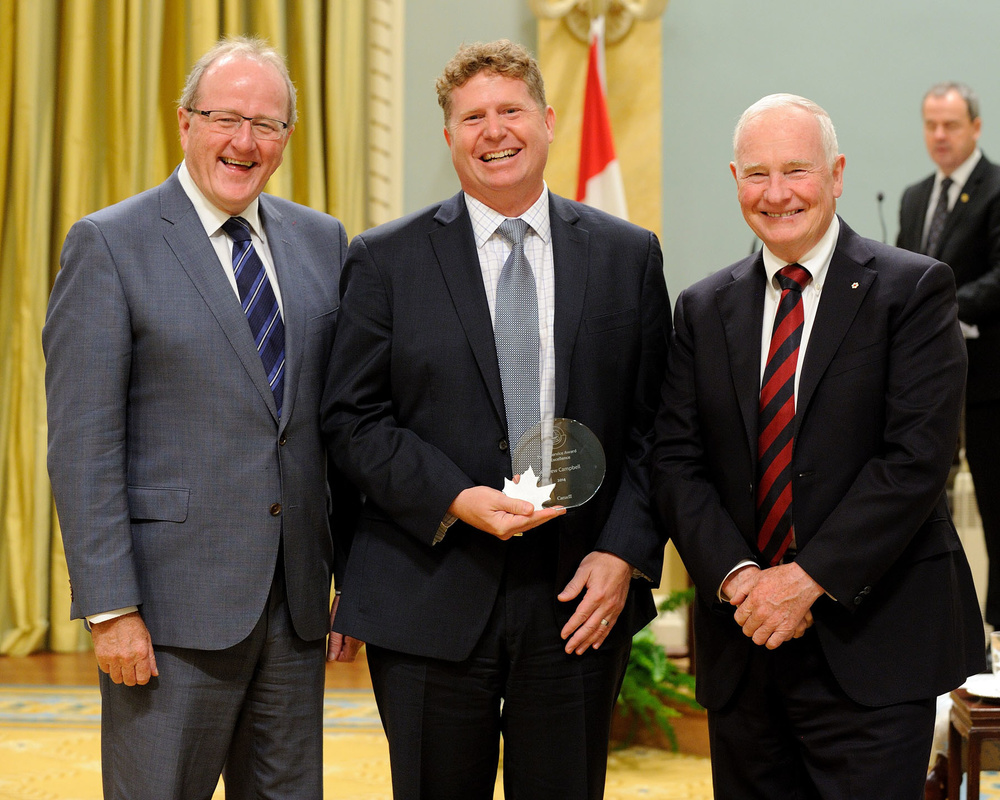 public-service-award-of-excellence-2014-the-governor-general-of-canada