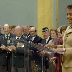 Lancement de la  campagne nationale du Coquelicot 2006