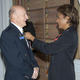 Lancement de la campagne nationale du coquelicot de 2007