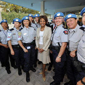 Rencontre avec des policiers canadiens de la  Mission des Nations Unies pour la stabilisation en Haïti (MINUSTAH)