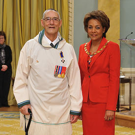 Cérémonie d'investiture de l'Ordre du mérite militaire