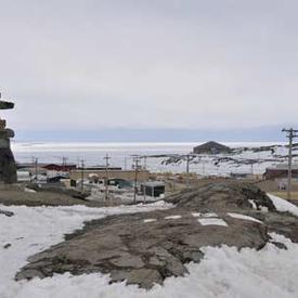 VISITE DANS LE NORD CANADIEN - Visite guidée de Rankin Inlet