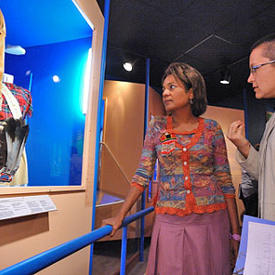 Vernissage and visit to the exhibit, Mariage entre le frêne et le bouleau, at the Native Museum of Mashteuiatsh