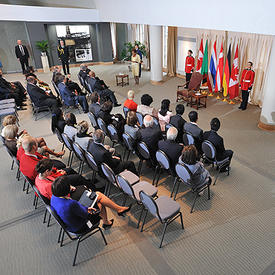 Présentation de lettres de créances à la Citadelle de Québec