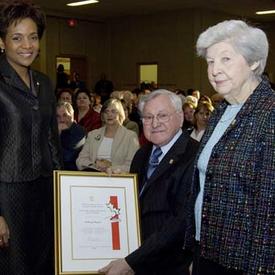 Prix du Gouverneur général pour l'entraide - dixième anniversaire