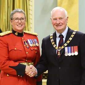 Cérémonie d'investiture de l'Ordre du mérite des corps policiers