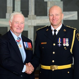 Remise de distinctions honorifiques à la Citadelle de Québec