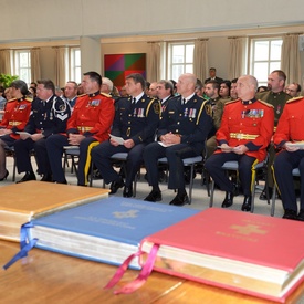 Remise de distinctions honorifiques à la Citadelle de Québec