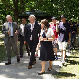 Travaux de restauration de l'avant-cour de Rideau Hall