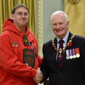 Cérémonie d'investiture de l'Ordre du mérite militaire