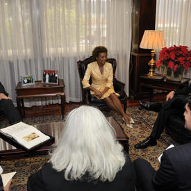 VISITE D'ÉTAT EN RÉPUBLIQUE DU COSTA RICA - Rencontre avec le président