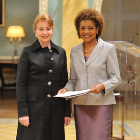 Présentation de lettres de créance à Rideau Hall