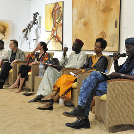VISITE D'ÉTAT AU SÉNÉGAL - Point des arts à Dakar
