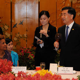 Rencontre avec un représentant du Secrétaire du parti de la province de Guangdong