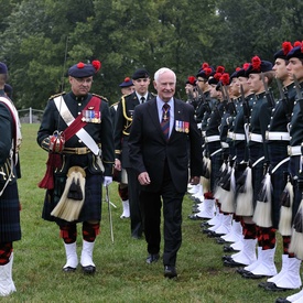 Visit to Two Historic Canadian Regiments in Montréal 