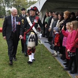 Visit to Two Historic Canadian Regiments in Montréal 