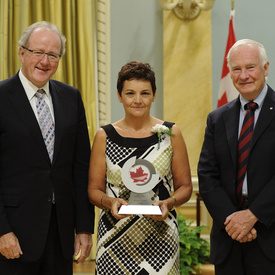 Presentation of the 2013 Public Service Award of Excellence 