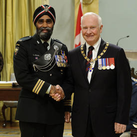 Cérémonie d'investiture de l'Ordre du mérite militaire