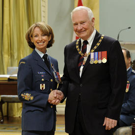 Cérémonie d'investiture de l'Ordre du mérite militaire