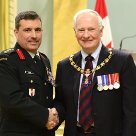 Cérémonie d’investiture de l’Ordre du mérite militaire