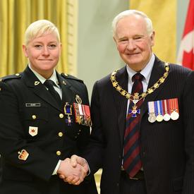 Cérémonie d’investiture de l’Ordre du mérite militaire