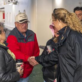 The Governor General met with passengers during the ferry crossing from Prince Edward Island to the Îles-de-la-Madeleine. 