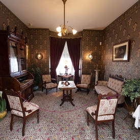 Le salon de la Maison Alphonse-Desjardins. 