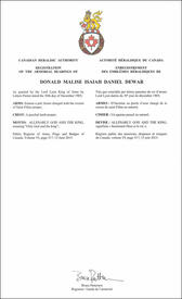 Lettres patentes enregistrant les emblèmes héraldiques de Donald Malise Isaiah Daniel Dewar