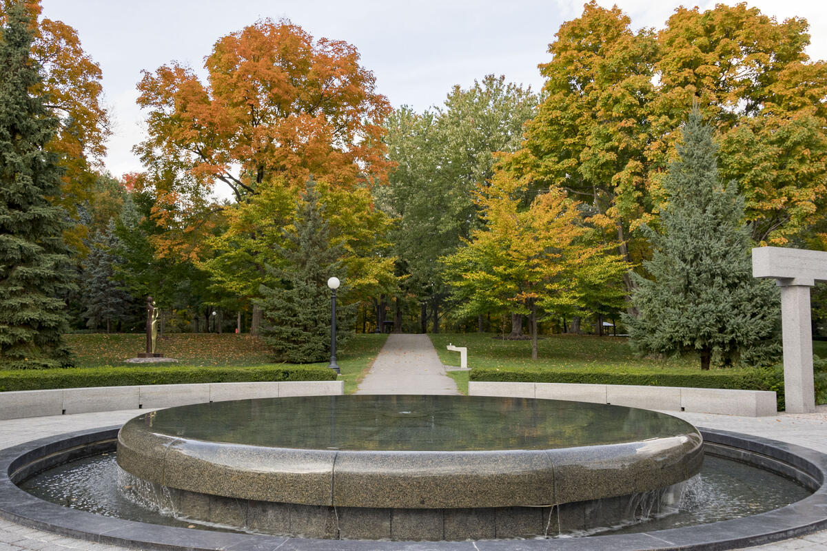 Fountain on the grounds of Rideau Hall in the Fall.