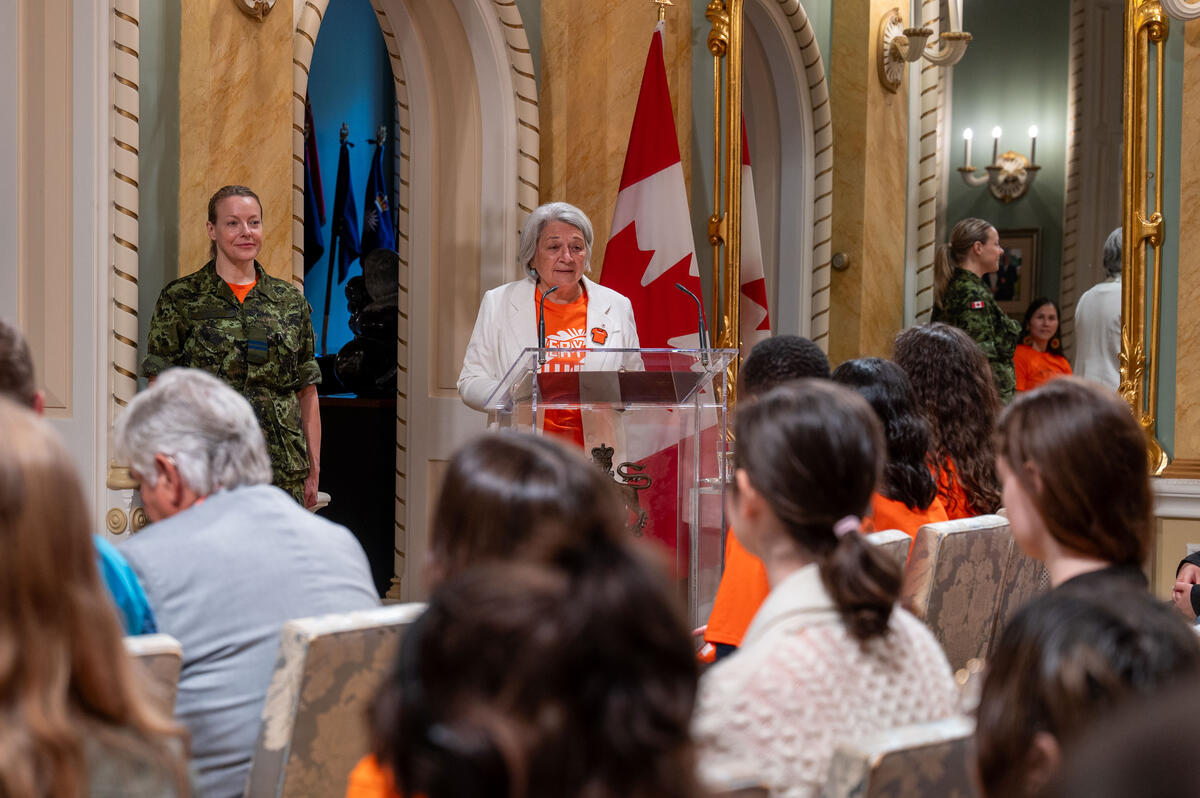 La gouverneure générale Mary Simon prononce son discours